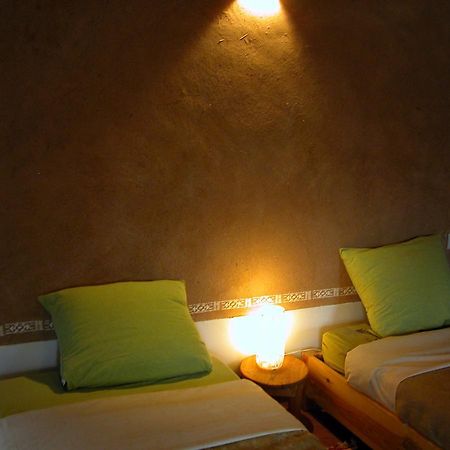 Kasbah Iswan Bed & Breakfast Kelaat-M'Gouna Bagian luar foto