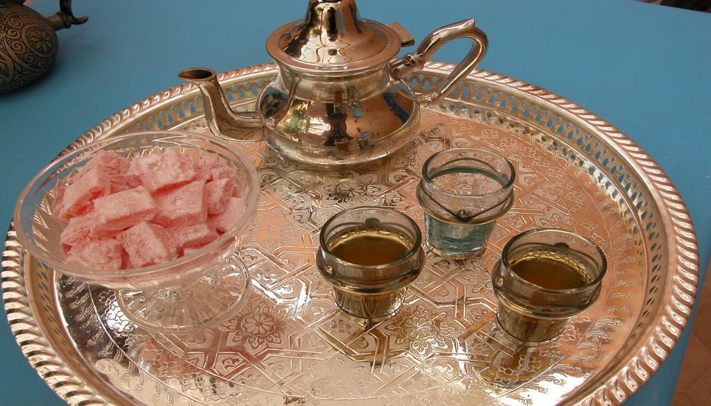 Kasbah Iswan Bed & Breakfast Kelaat-M'Gouna Bagian luar foto