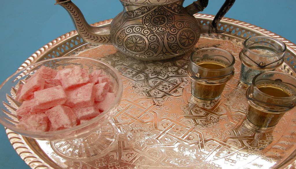 Kasbah Iswan Bed & Breakfast Kelaat-M'Gouna Bagian luar foto