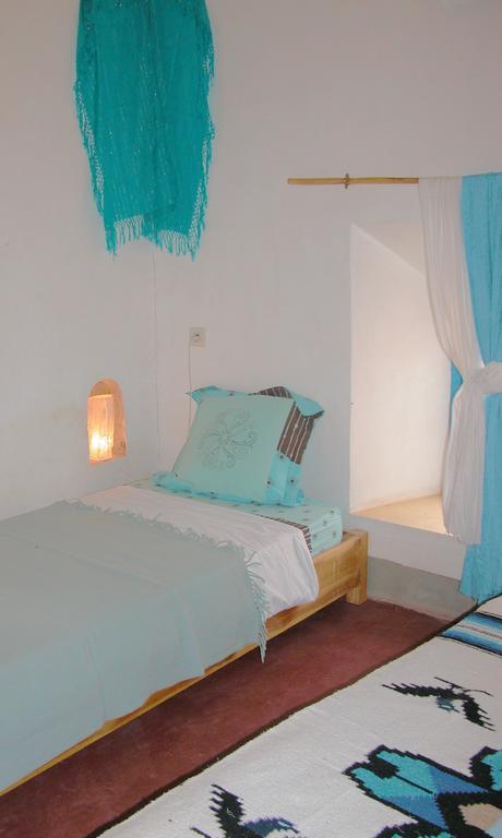 Kasbah Iswan Bed & Breakfast Kelaat-M'Gouna Bagian luar foto
